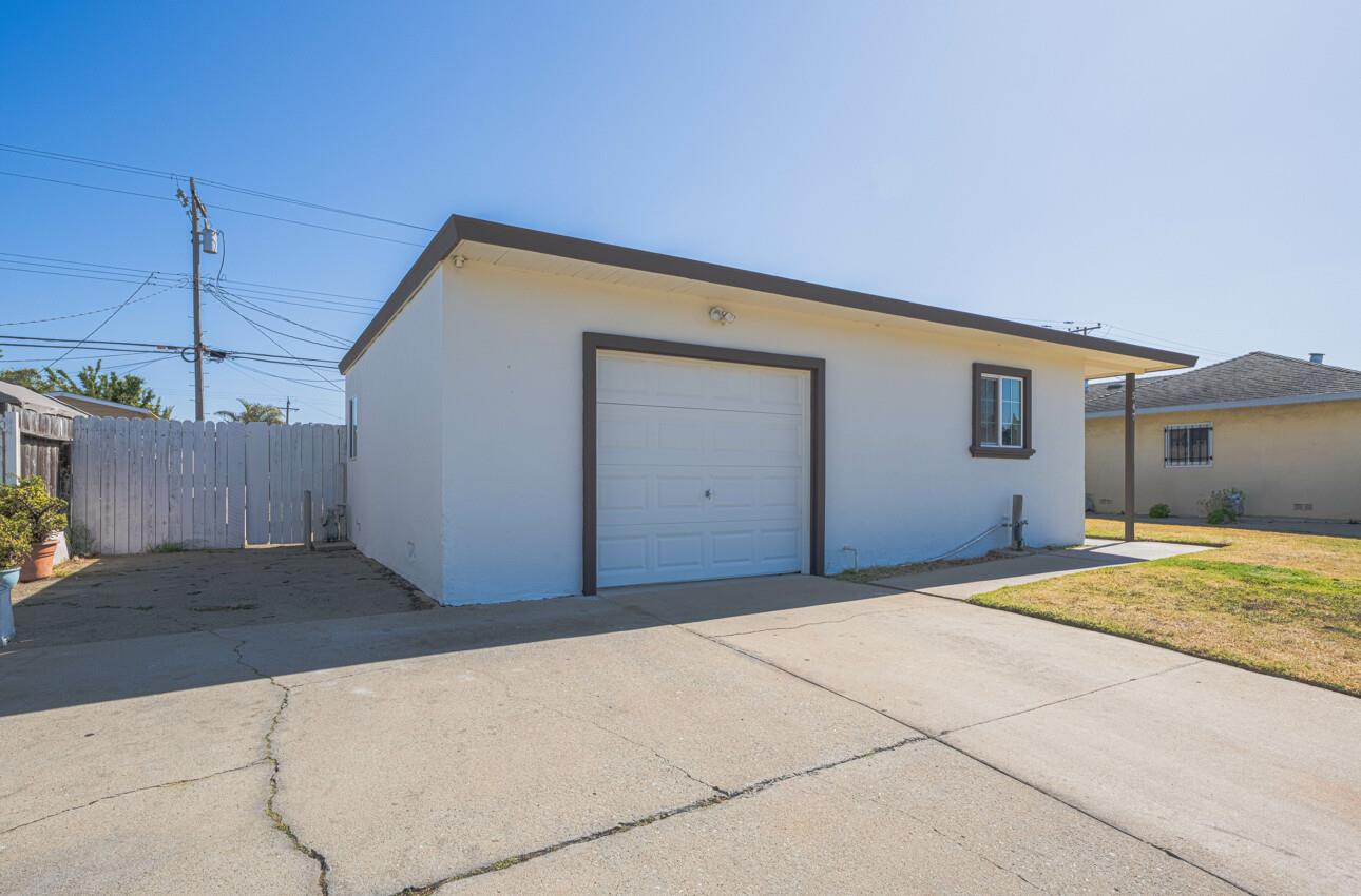 Detail Gallery Image 26 of 30 For 547 Chaparral St, Salinas,  CA 93906 - 4 Beds | 2 Baths
