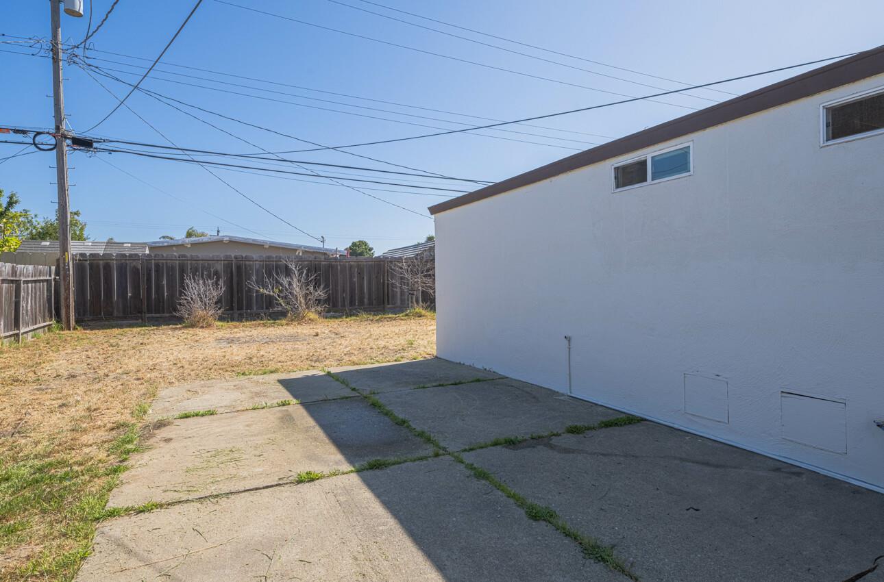 Detail Gallery Image 27 of 30 For 547 Chaparral St, Salinas,  CA 93906 - 4 Beds | 2 Baths