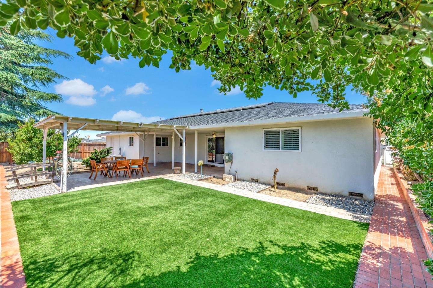 Detail Gallery Image 53 of 62 For 1081 Oak St, Hollister,  CA 95023 - 3 Beds | 3 Baths