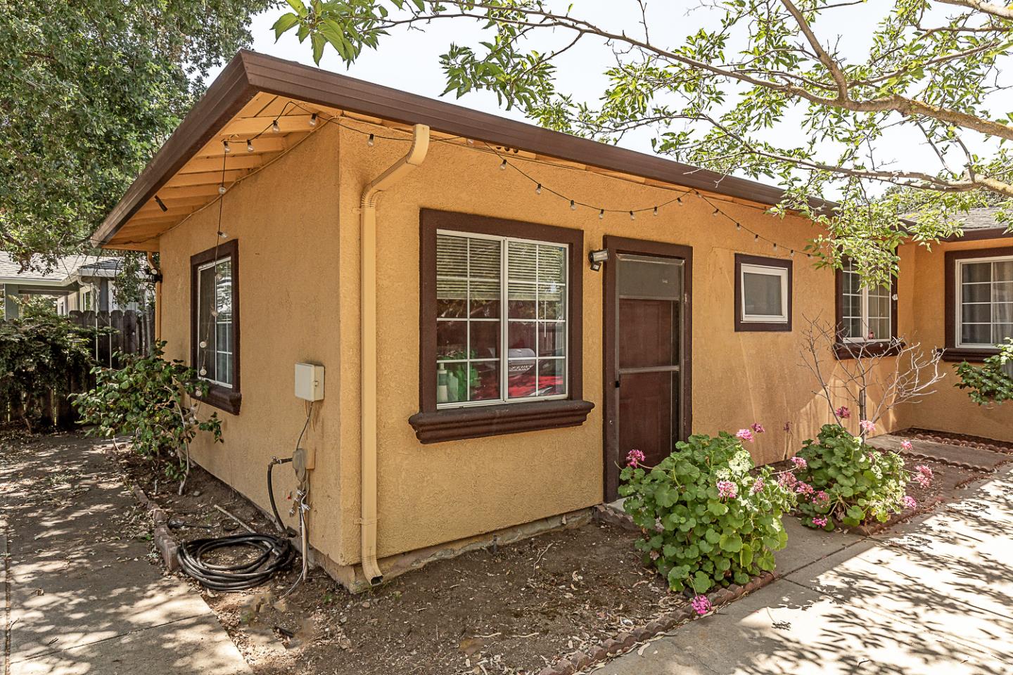 Detail Gallery Image 27 of 36 For 13155 Lincoln Ave, San Martin,  CA 95046 - 5 Beds | 2/1 Baths