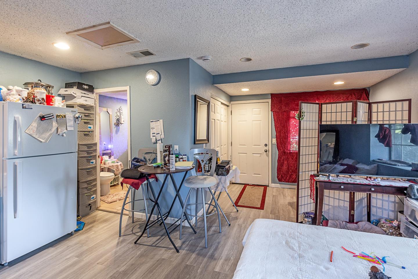 Detail Gallery Image 30 of 36 For 13155 Lincoln Ave, San Martin,  CA 95046 - 5 Beds | 2/1 Baths
