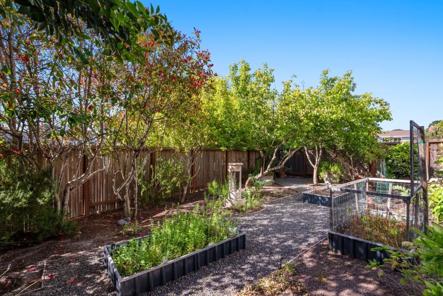 Detail Gallery Image 44 of 52 For 2 Black Tail Ln, Monterey,  CA 93940 - 4 Beds | 3 Baths