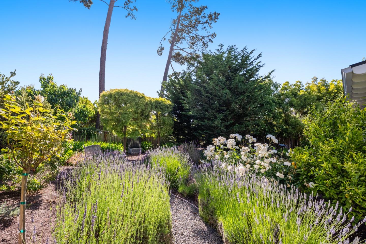 Detail Gallery Image 45 of 52 For 2 Black Tail Ln, Monterey,  CA 93940 - 4 Beds | 3 Baths