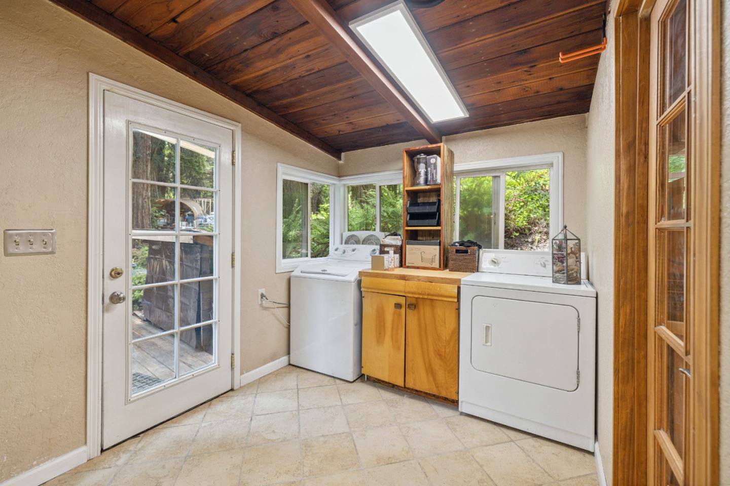 Detail Gallery Image 16 of 28 For 17520 Comanche Trl, Los Gatos,  CA 95033 - 4 Beds | 2 Baths