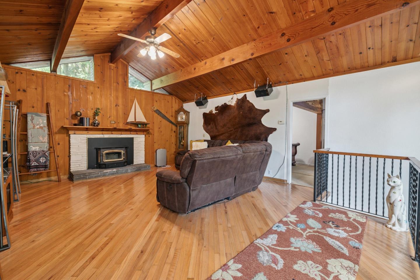 Detail Gallery Image 5 of 28 For 17520 Comanche Trl, Los Gatos,  CA 95033 - 4 Beds | 2 Baths