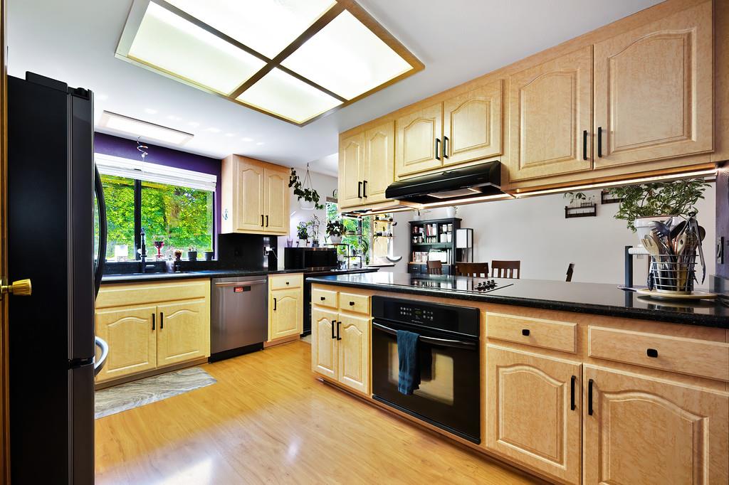Detail Gallery Image 10 of 23 For 4241 Leisure Ln, Placerville,  CA 95667 - 3 Beds | 2 Baths