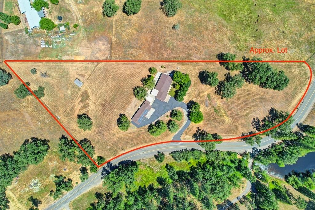 Detail Gallery Image 3 of 23 For 4241 Leisure Ln, Placerville,  CA 95667 - 3 Beds | 2 Baths