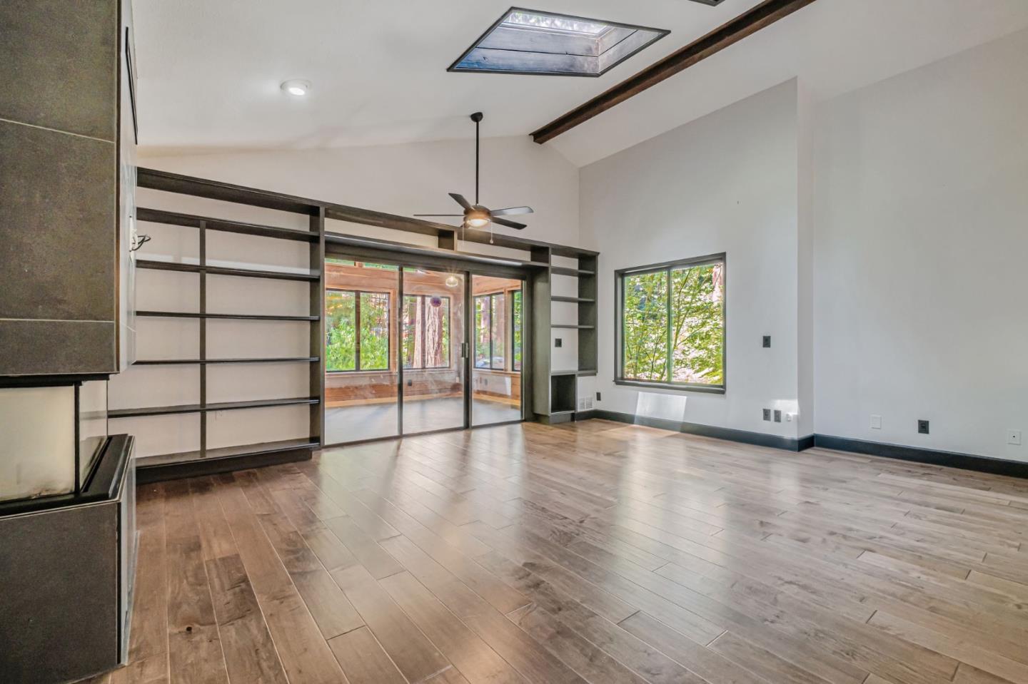 Detail Gallery Image 9 of 45 For 345 Mcgaffigan Mill Rd, Boulder Creek,  CA 95006 - 3 Beds | 3 Baths