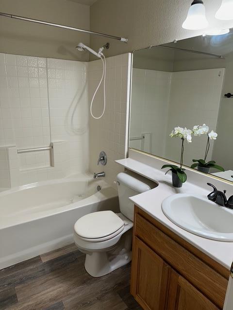 Detail Gallery Image 8 of 13 For 614 Winemaker St, Los Banos,  CA 93635 - 3 Beds | 2 Baths