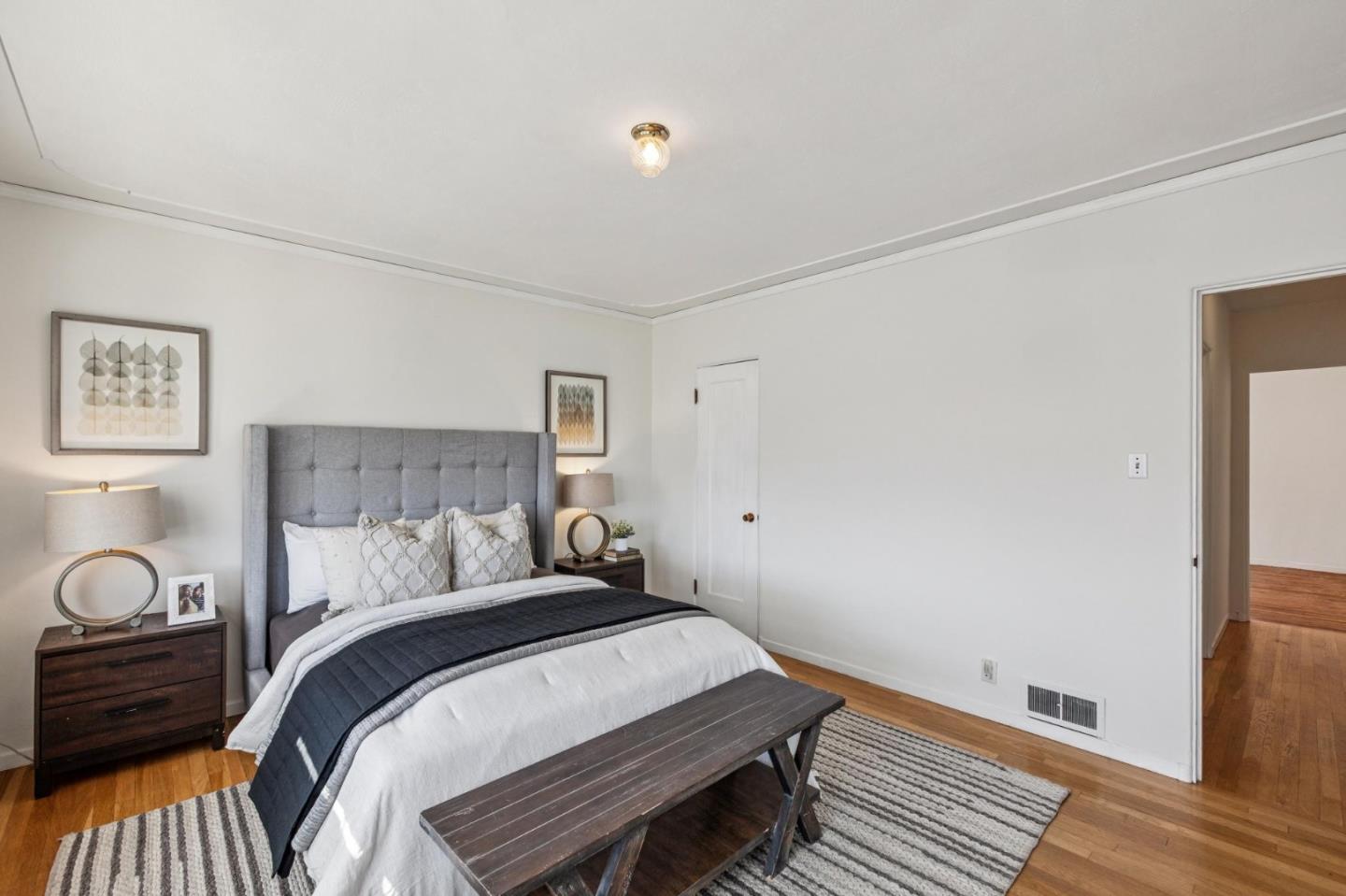 Detail Gallery Image 29 of 59 For 10741 Ridgeview Ave, San Jose,  CA 95127 - 4 Beds | 2 Baths