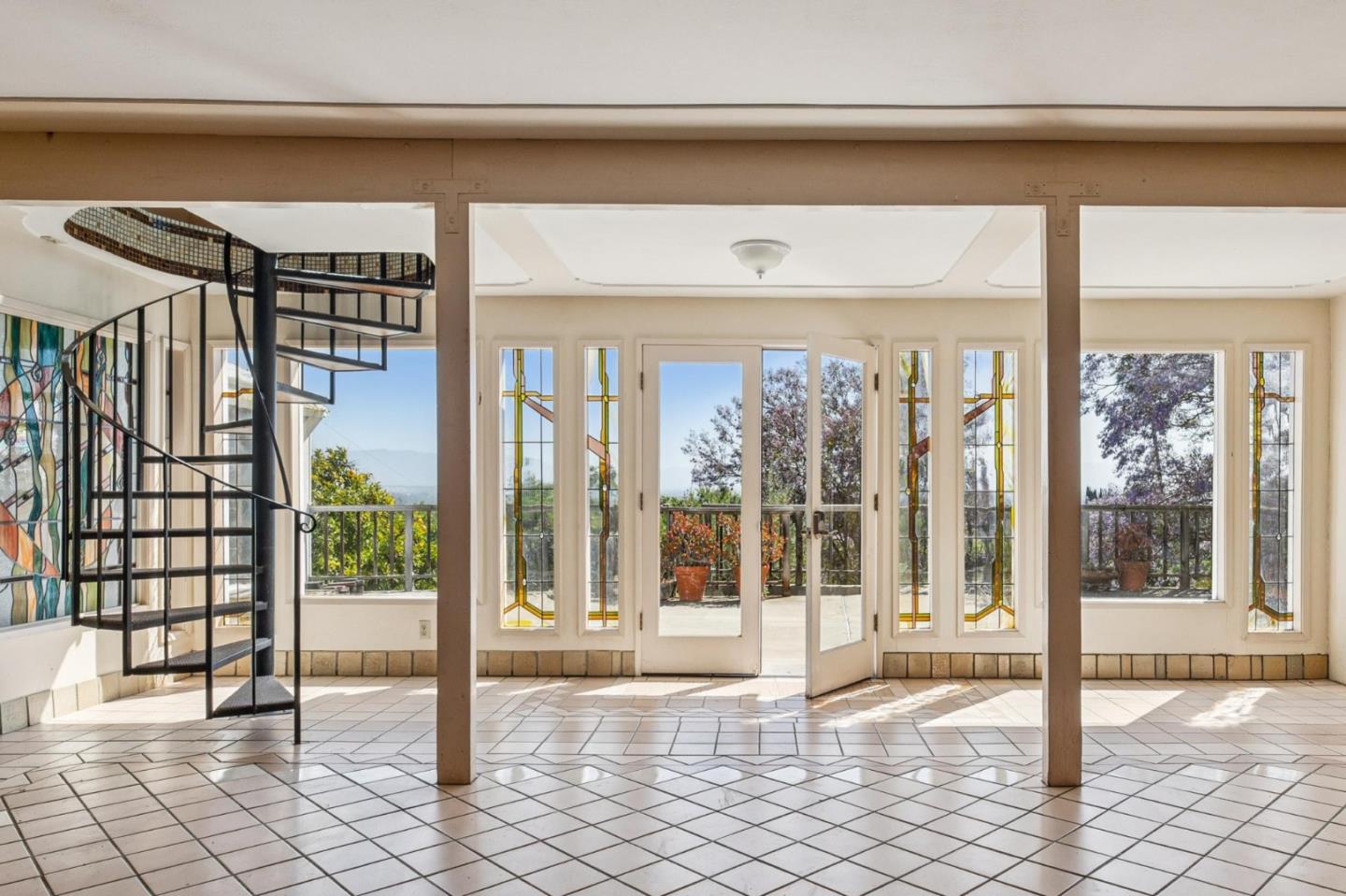 Detail Gallery Image 41 of 59 For 10741 Ridgeview Ave, San Jose,  CA 95127 - 4 Beds | 2 Baths
