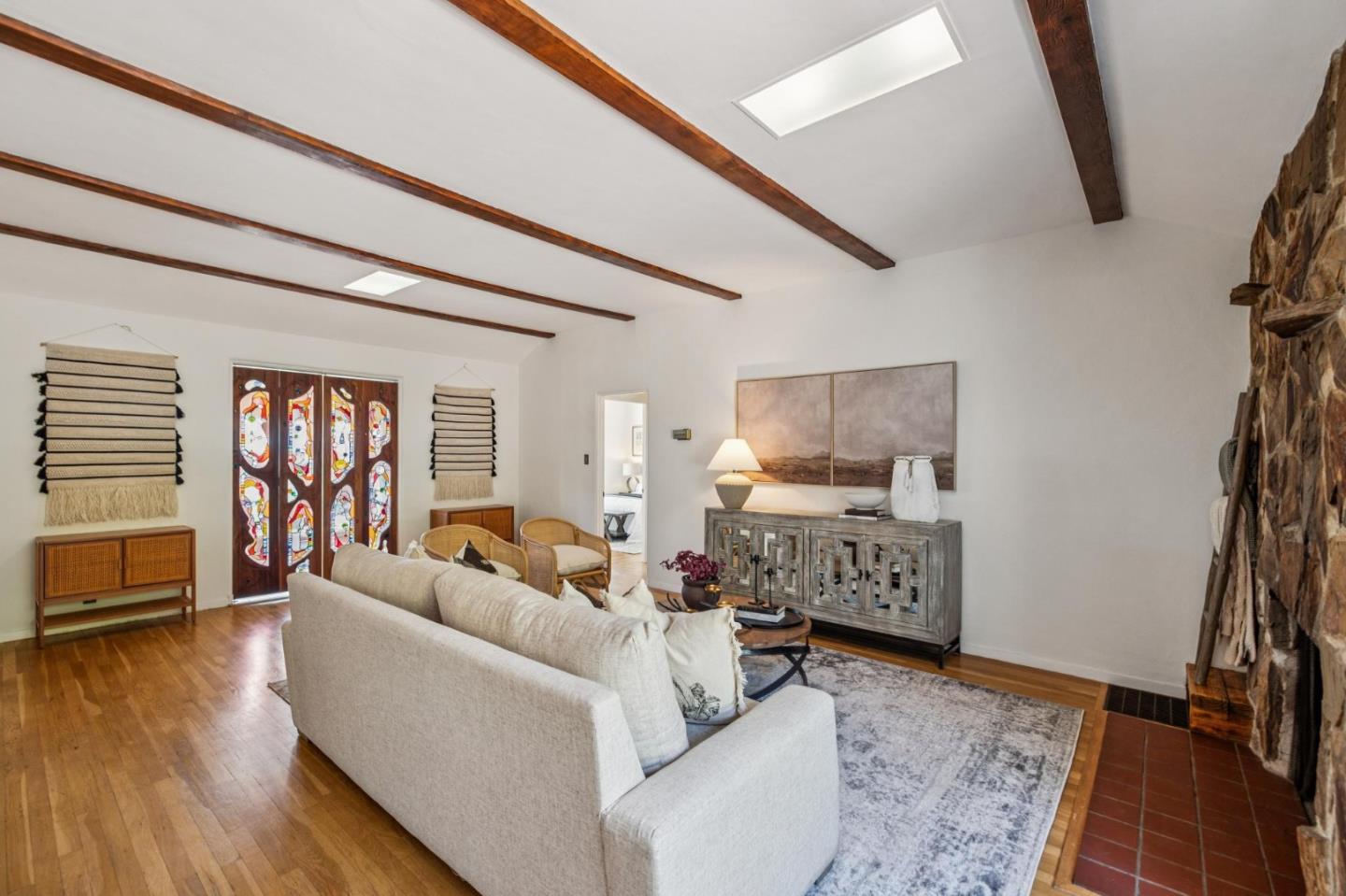 Detail Gallery Image 8 of 59 For 10741 Ridgeview Ave, San Jose,  CA 95127 - 4 Beds | 2 Baths