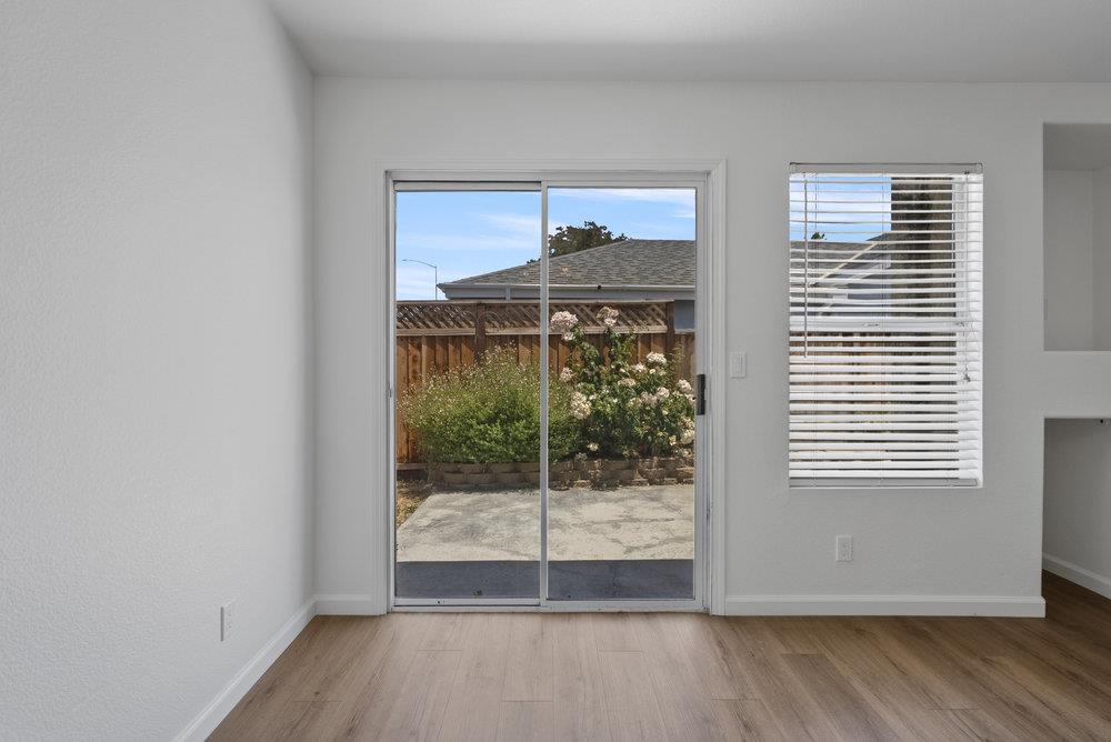 Detail Gallery Image 14 of 35 For 2301 Valley View Rd, Hollister,  CA 95023 - 4 Beds | 2 Baths