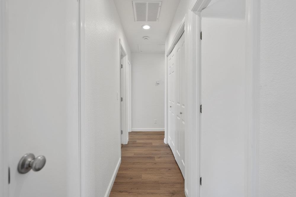 Detail Gallery Image 16 of 35 For 2301 Valley View Rd, Hollister,  CA 95023 - 4 Beds | 2 Baths