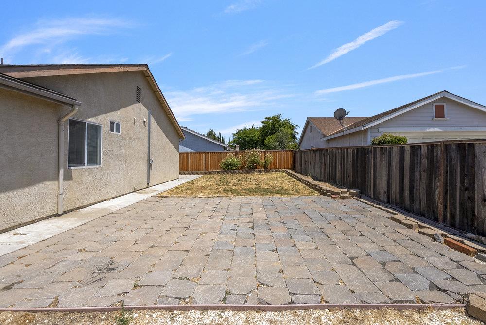 Detail Gallery Image 32 of 35 For 2301 Valley View Rd, Hollister,  CA 95023 - 4 Beds | 2 Baths