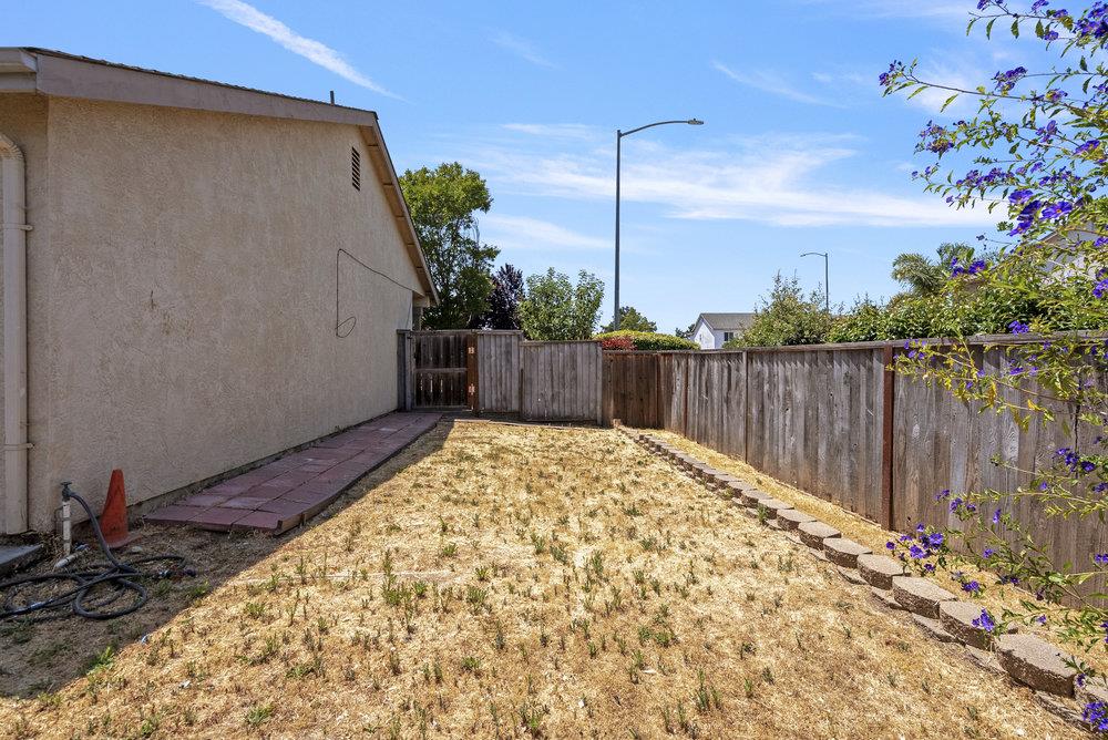 Detail Gallery Image 34 of 35 For 2301 Valley View Rd, Hollister,  CA 95023 - 4 Beds | 2 Baths