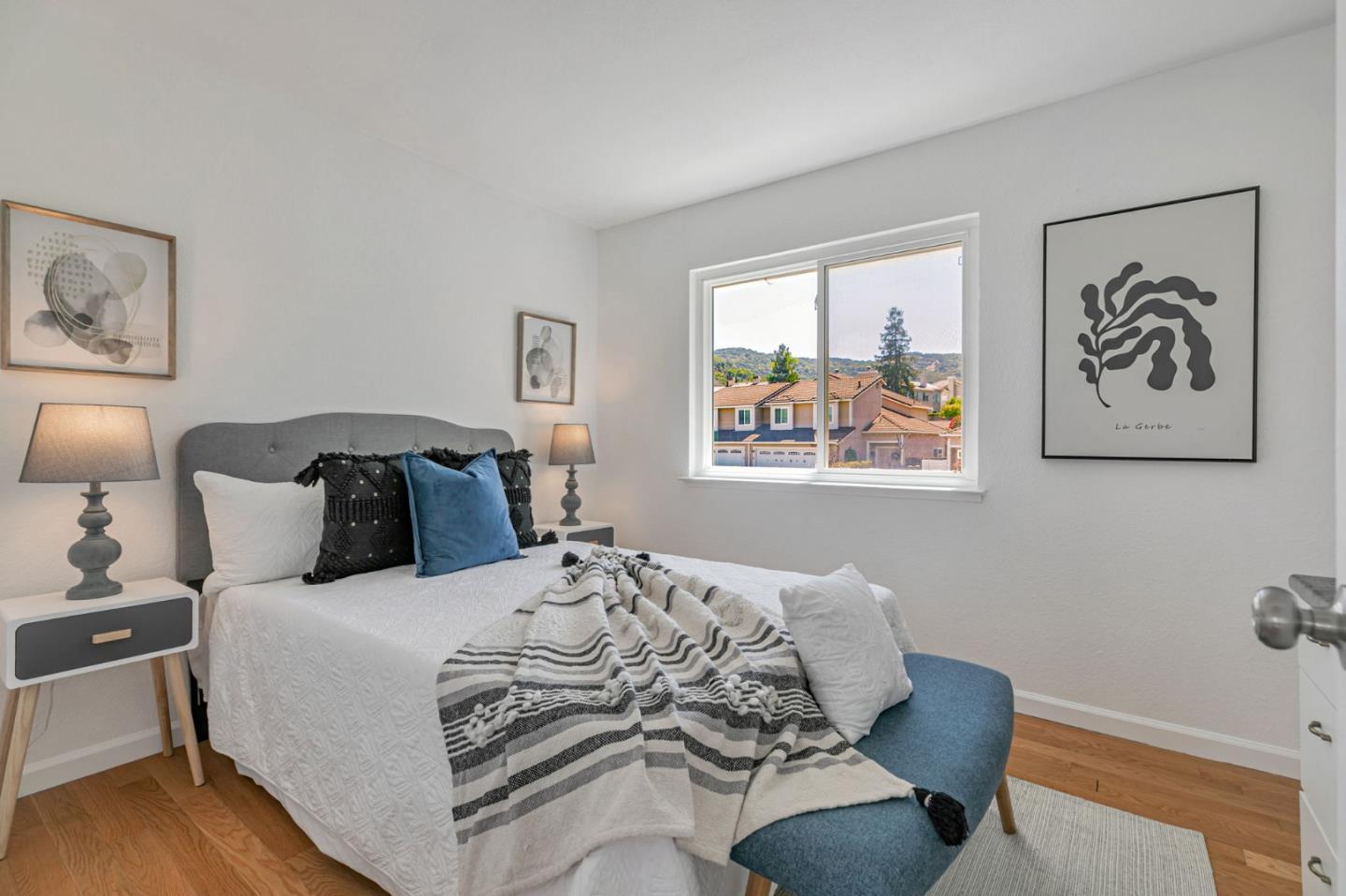 Detail Gallery Image 19 of 35 For 1045 Alamitos Creek Dr, San Jose,  CA 95120 - 4 Beds | 2/1 Baths