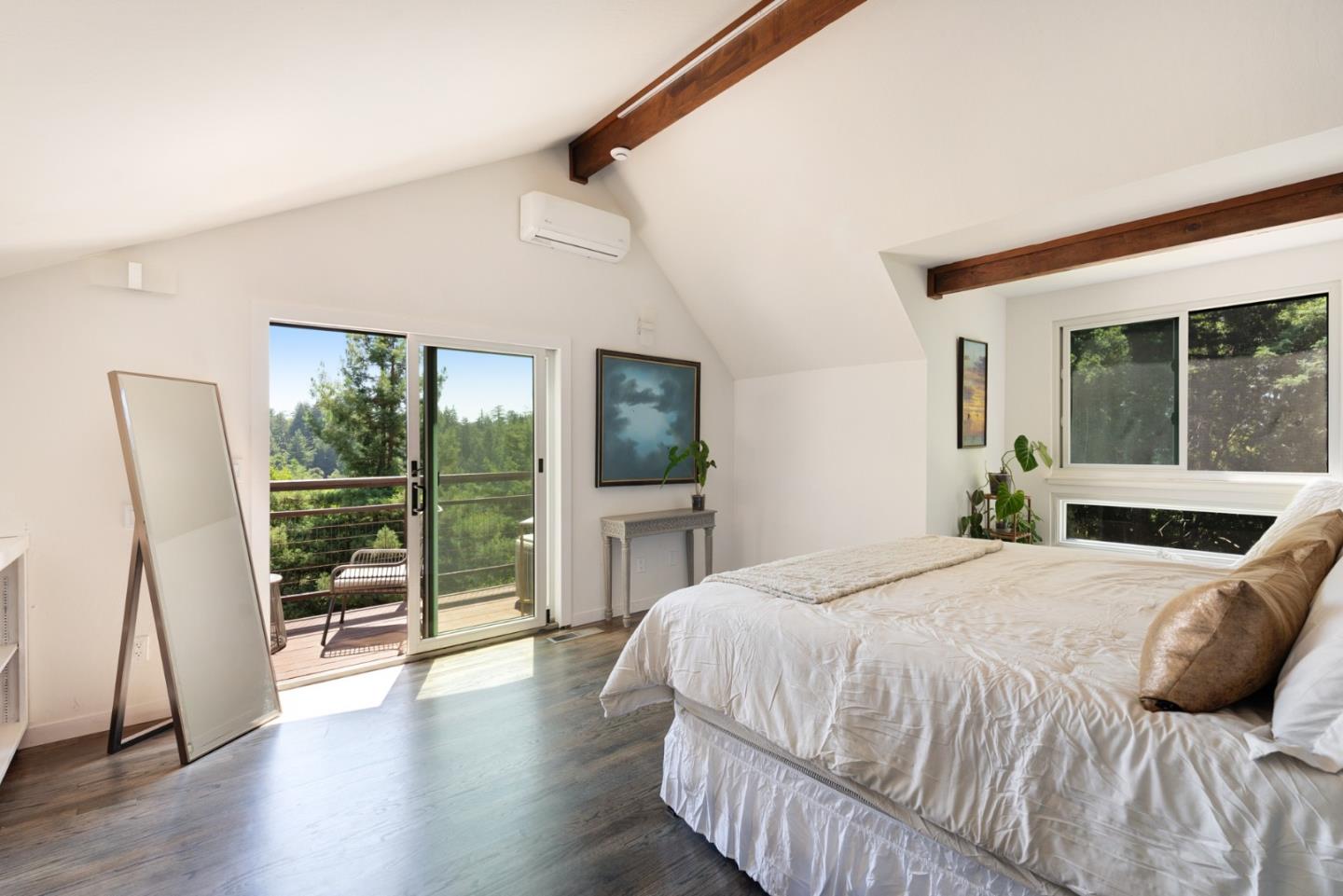Detail Gallery Image 5 of 87 For 55 Hidden Meadow Ln, Scotts Valley,  CA 95066 - 5 Beds | 3 Baths