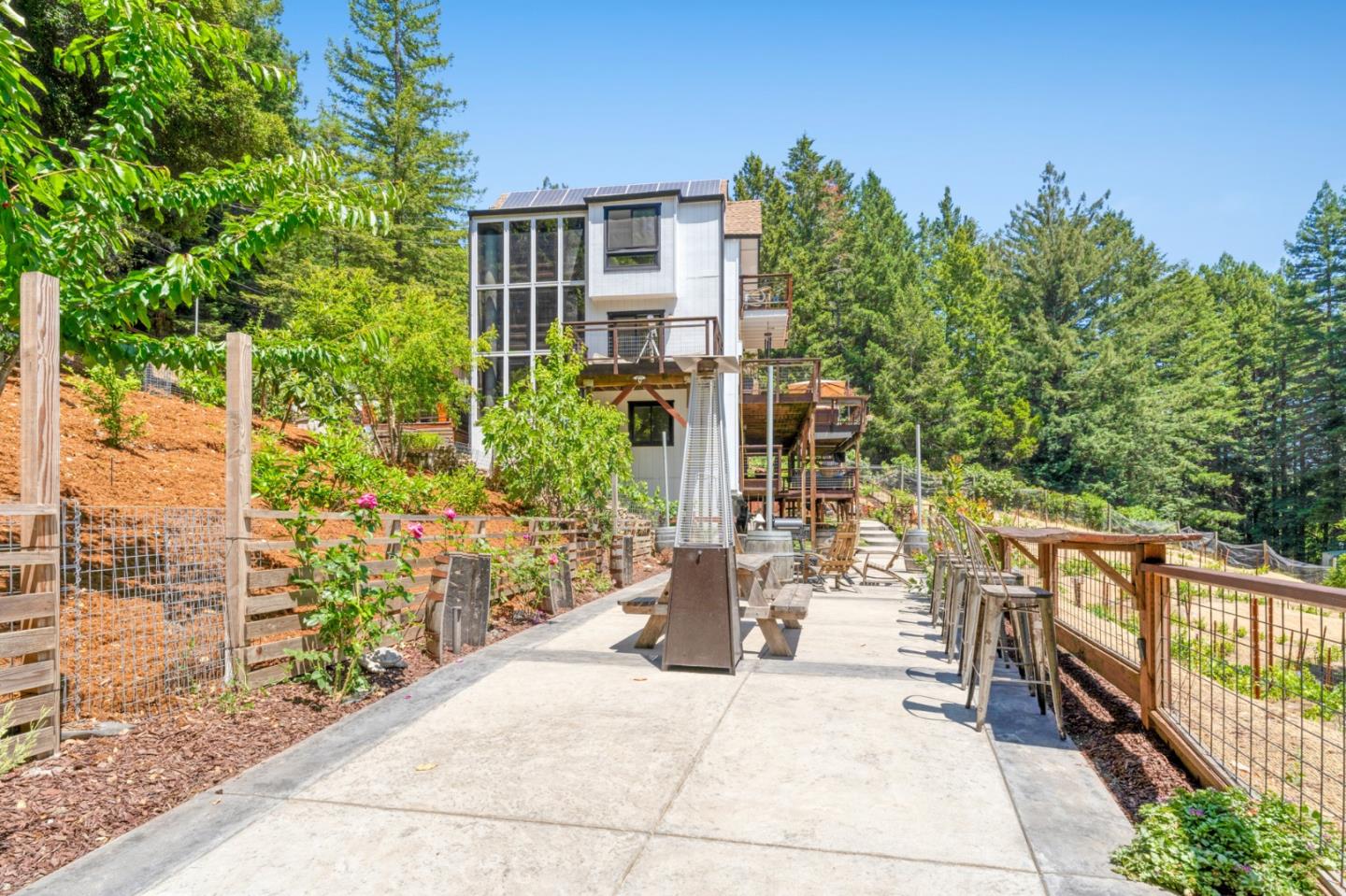 Detail Gallery Image 75 of 87 For 55 Hidden Meadow Ln, Scotts Valley,  CA 95066 - 5 Beds | 3 Baths