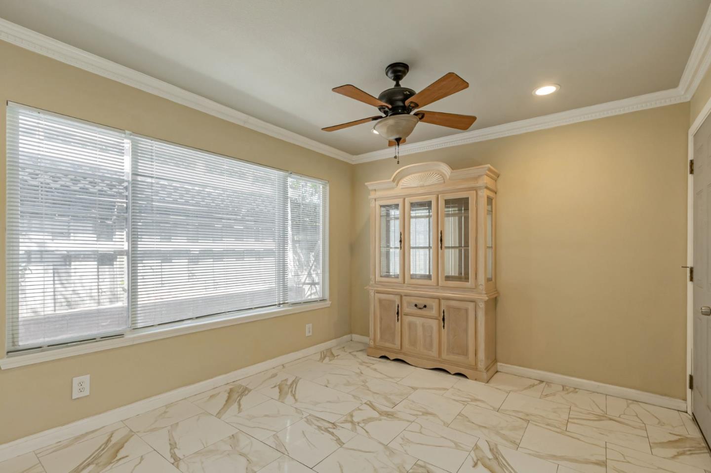 Detail Gallery Image 27 of 67 For 1087 Starlite Dr, Milpitas,  CA 95035 - 4 Beds | 2 Baths