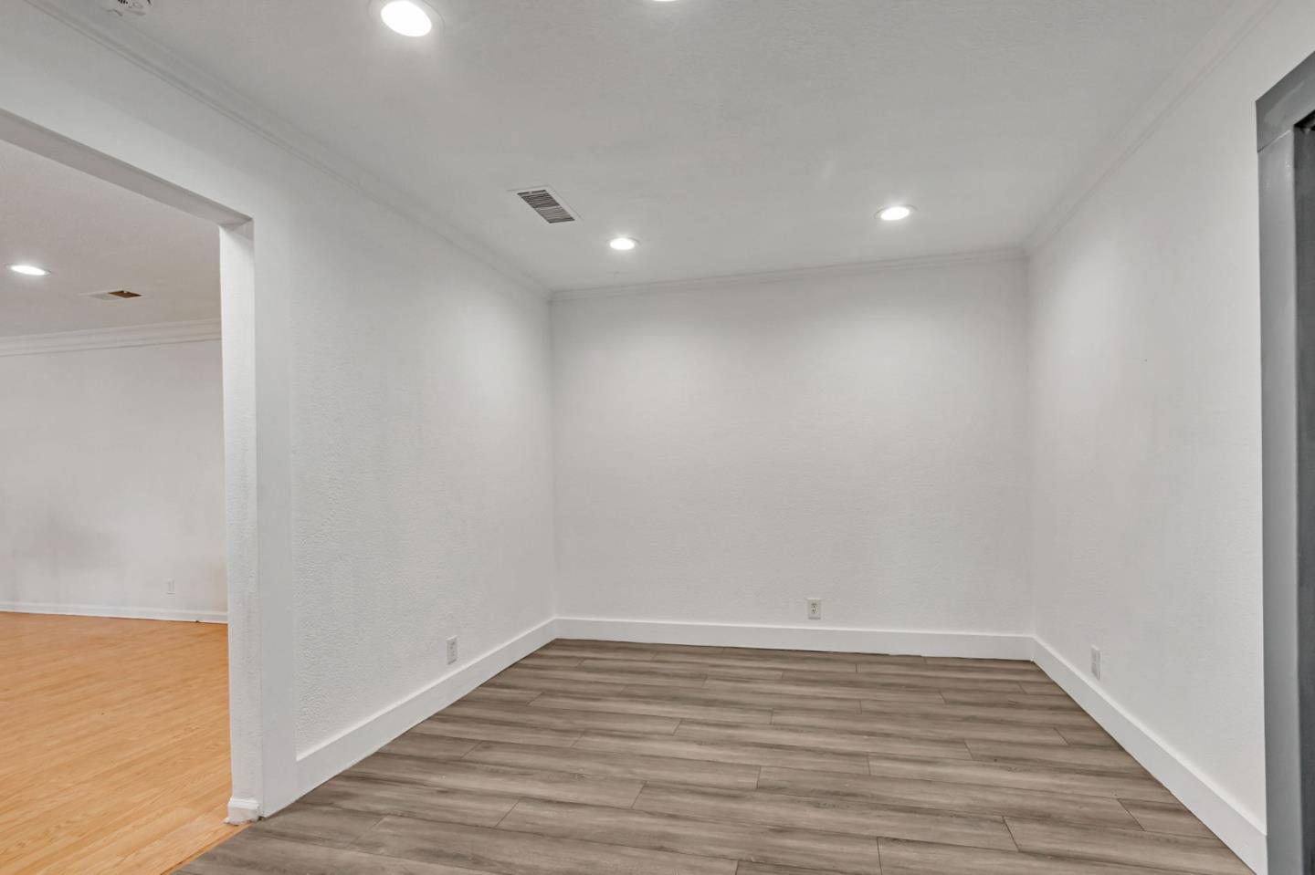 Detail Gallery Image 33 of 67 For 1087 Starlite Dr, Milpitas,  CA 95035 - 4 Beds | 2 Baths