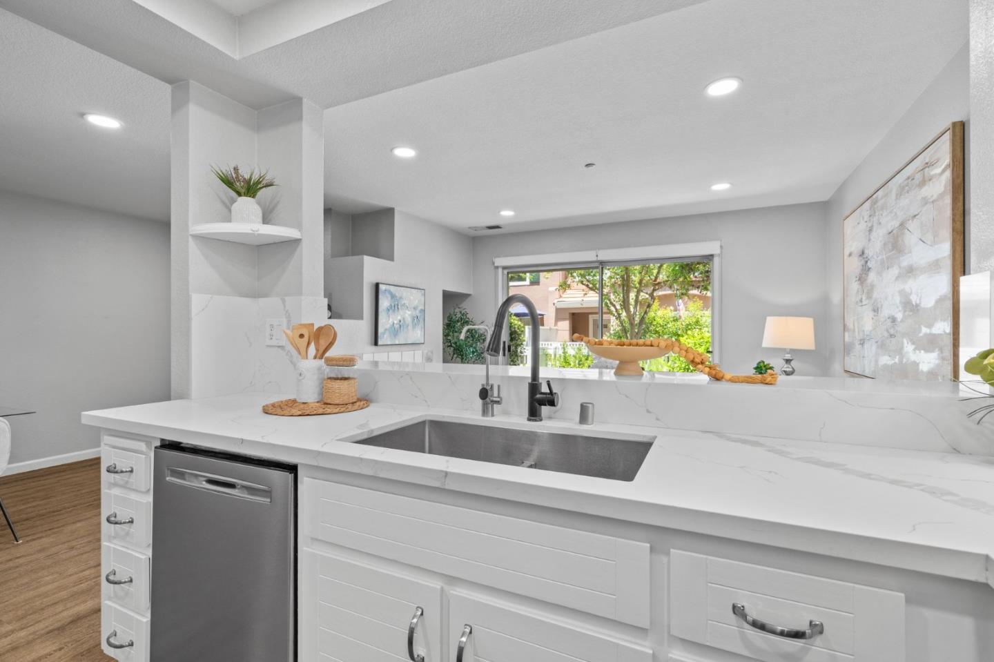 Detail Gallery Image 10 of 50 For 6944 Gregorich Dr #UNIT C,  San Jose,  CA 95138 - 2 Beds | 2/1 Baths