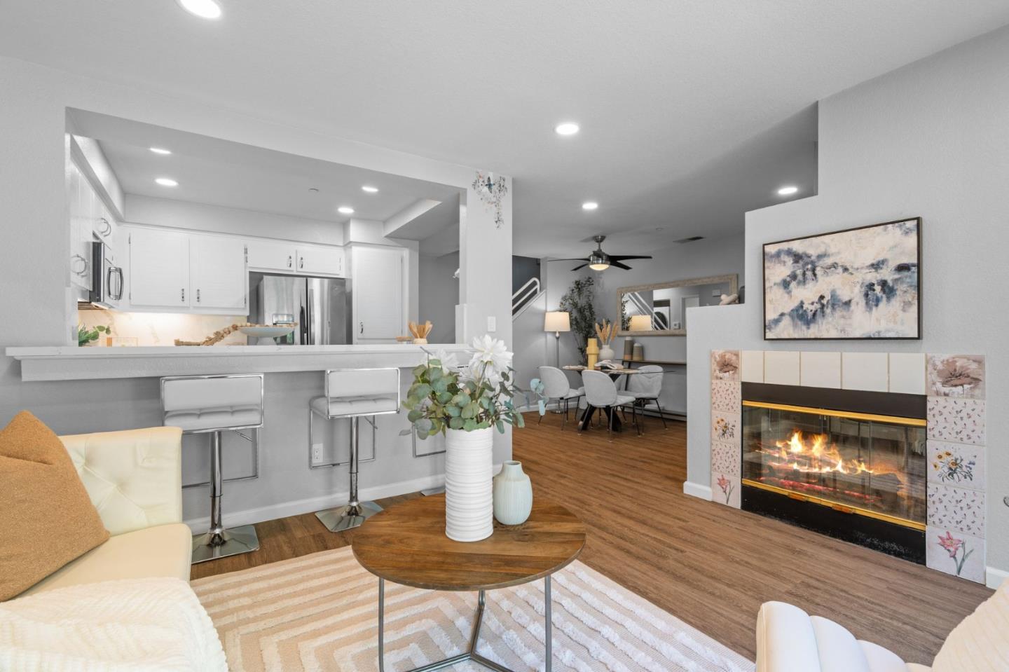 Detail Gallery Image 13 of 50 For 6944 Gregorich Dr #UNIT C,  San Jose,  CA 95138 - 2 Beds | 2/1 Baths