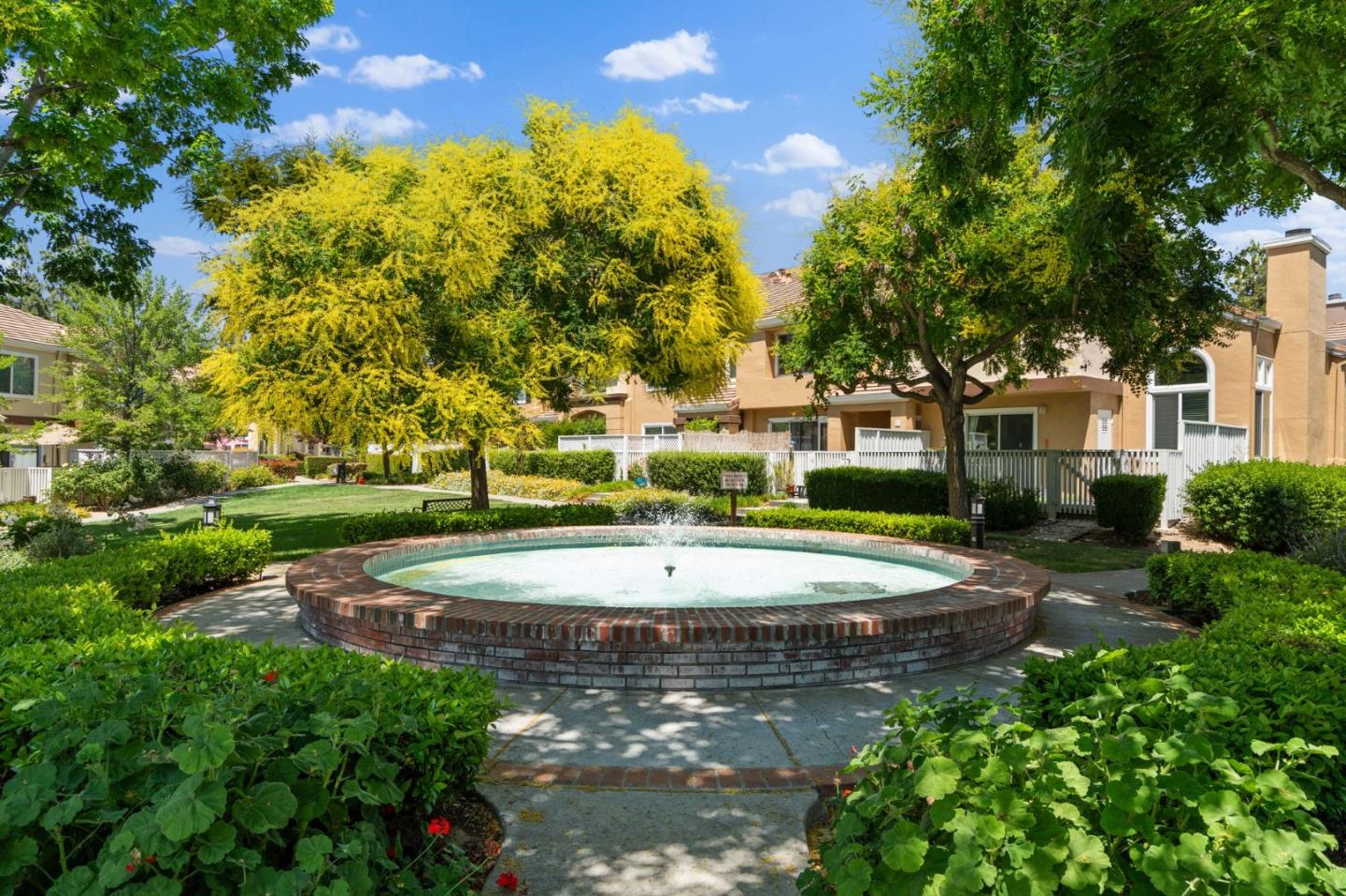 Detail Gallery Image 35 of 50 For 6944 Gregorich Dr #UNIT C,  San Jose,  CA 95138 - 2 Beds | 2/1 Baths