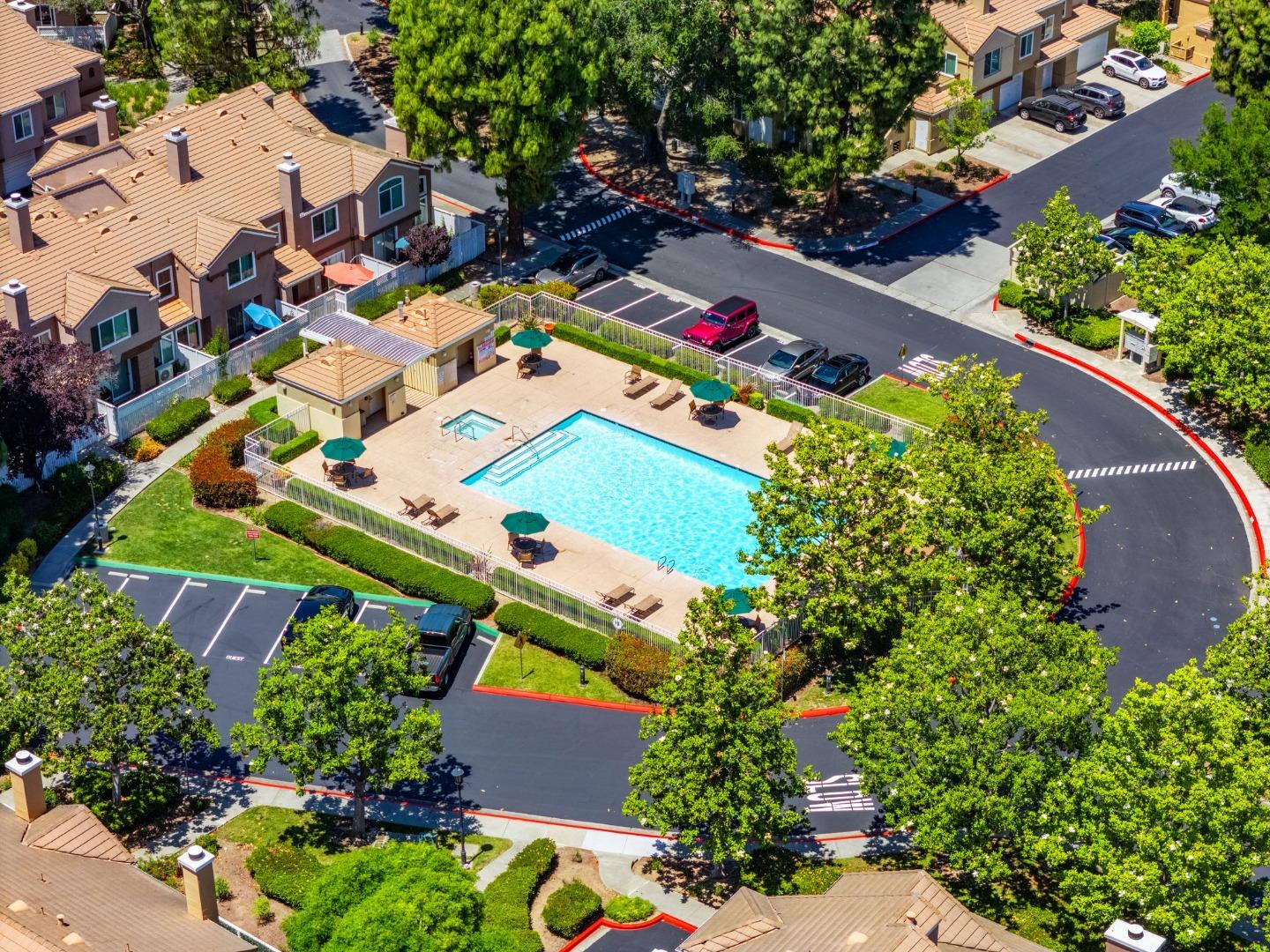 Detail Gallery Image 46 of 50 For 6944 Gregorich Dr #UNIT C,  San Jose,  CA 95138 - 2 Beds | 2/1 Baths
