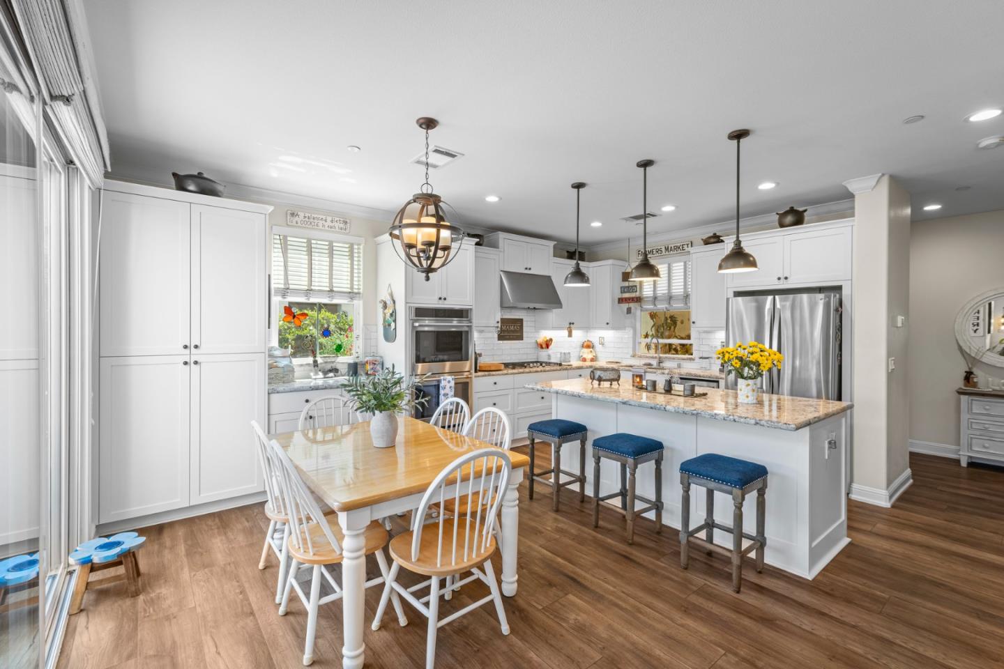 Detail Gallery Image 12 of 52 For 250 Calle Del Rey, Morgan Hill,  CA 95037 - 4 Beds | 2/1 Baths