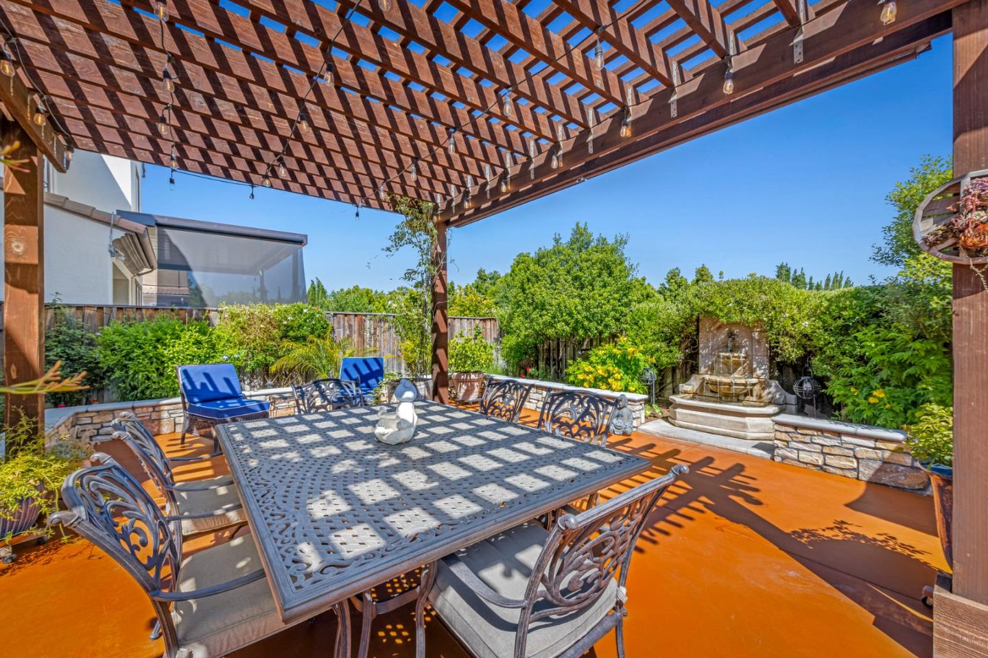 Detail Gallery Image 37 of 52 For 250 Calle Del Rey, Morgan Hill,  CA 95037 - 4 Beds | 2/1 Baths
