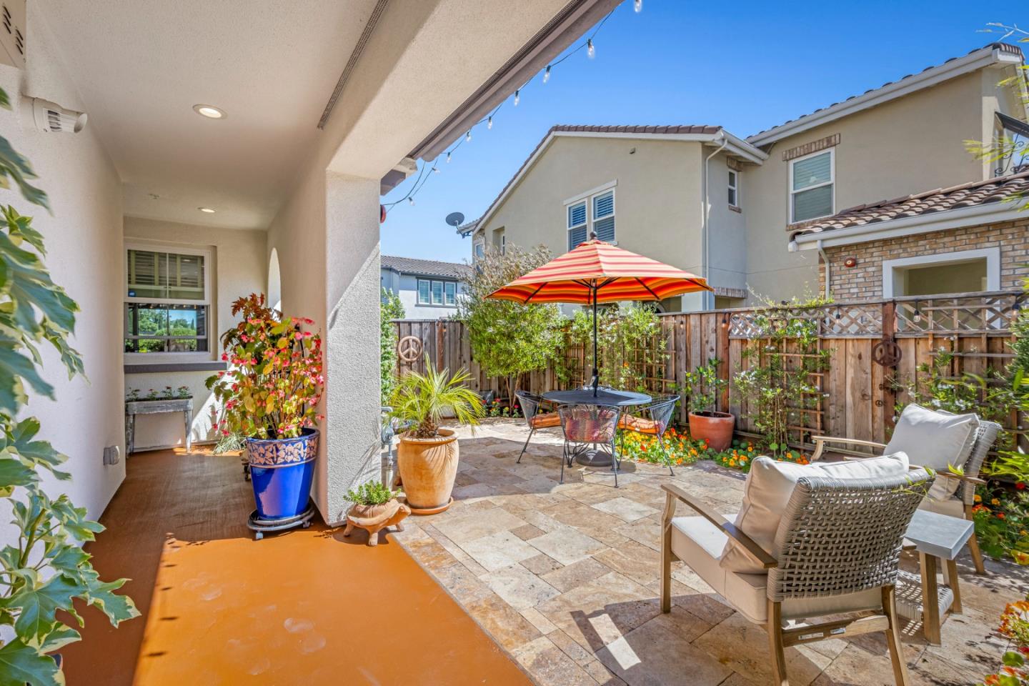 Detail Gallery Image 5 of 52 For 250 Calle Del Rey, Morgan Hill,  CA 95037 - 4 Beds | 2/1 Baths