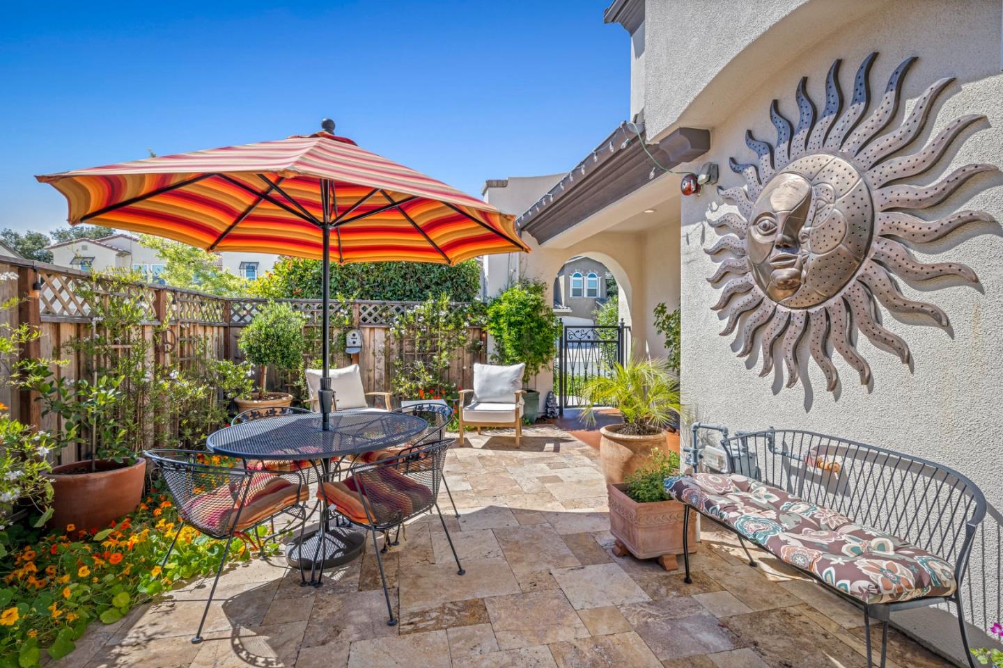 Detail Gallery Image 7 of 52 For 250 Calle Del Rey, Morgan Hill,  CA 95037 - 4 Beds | 2/1 Baths
