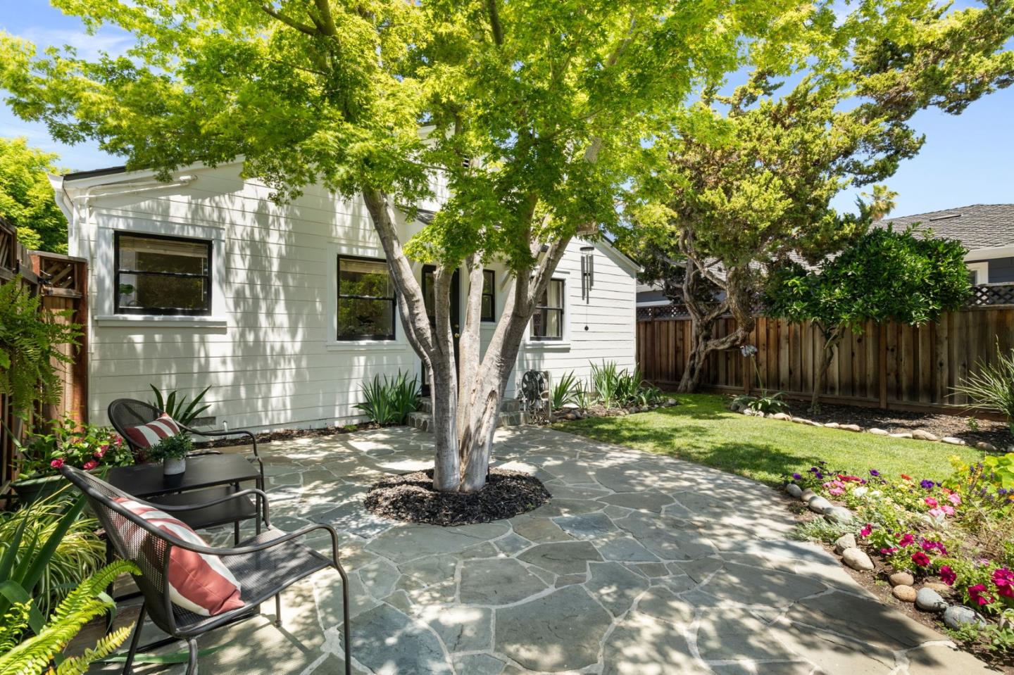 Detail Gallery Image 16 of 43 For 658 Fuller Ave, San Jose,  CA 95125 - 2 Beds | 1 Baths