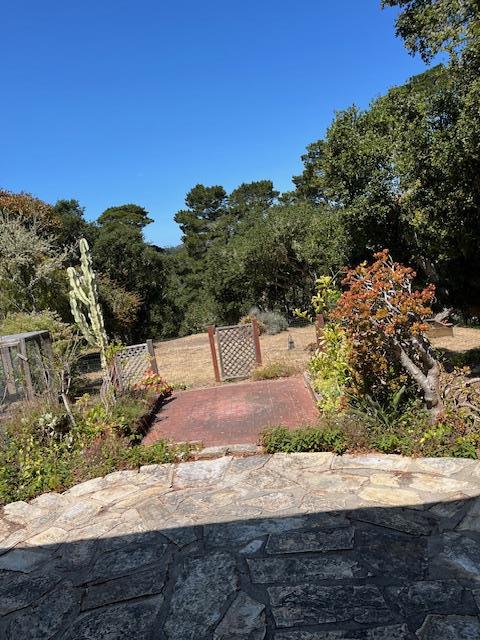 Detail Gallery Image 8 of 11 For 24368 San Juan Rd, Carmel,  CA 93923 - 2 Beds | 2 Baths