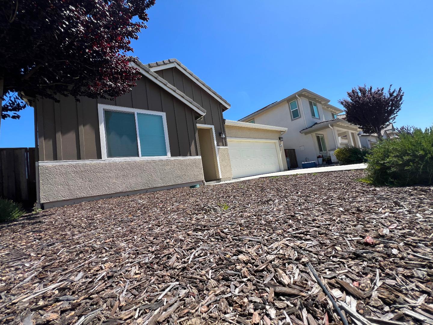 Detail Gallery Image 9 of 51 For 1460 Waterwheel Ln, Hollister,  CA 95023 - 3 Beds | 2 Baths