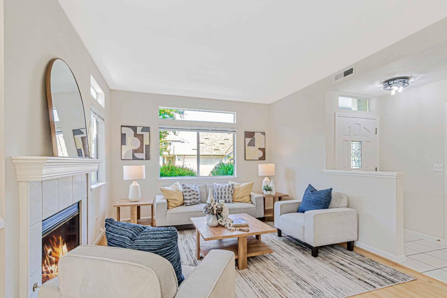 Detail Gallery Image 4 of 50 For 7798 Prestwick Cir, San Jose,  CA 95135 - 2 Beds | 2 Baths