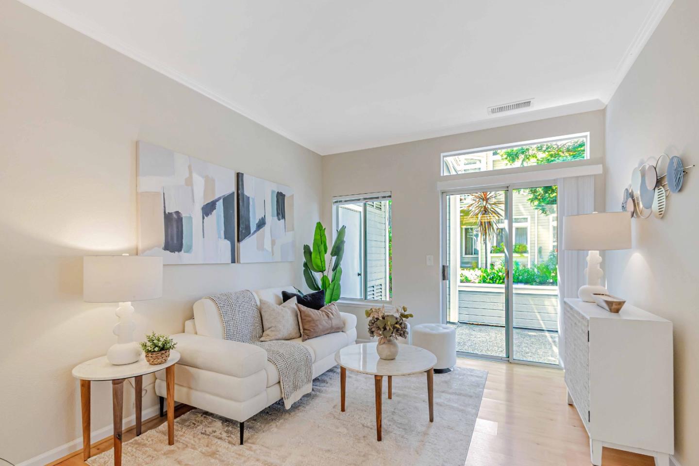 Detail Gallery Image 8 of 50 For 7798 Prestwick Cir, San Jose,  CA 95135 - 2 Beds | 2 Baths