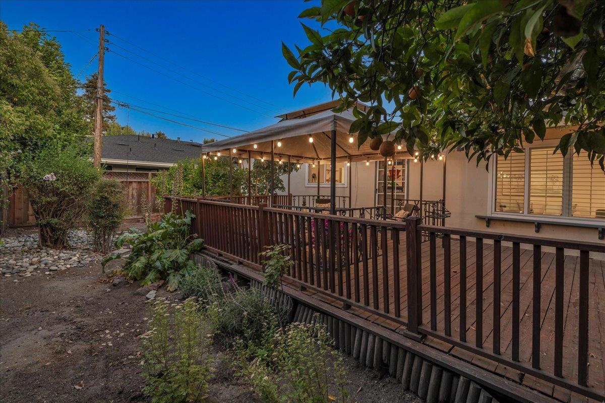 Detail Gallery Image 24 of 32 For 337 Roble Ave, Redwood City,  CA 94061 - 3 Beds | 1 Baths