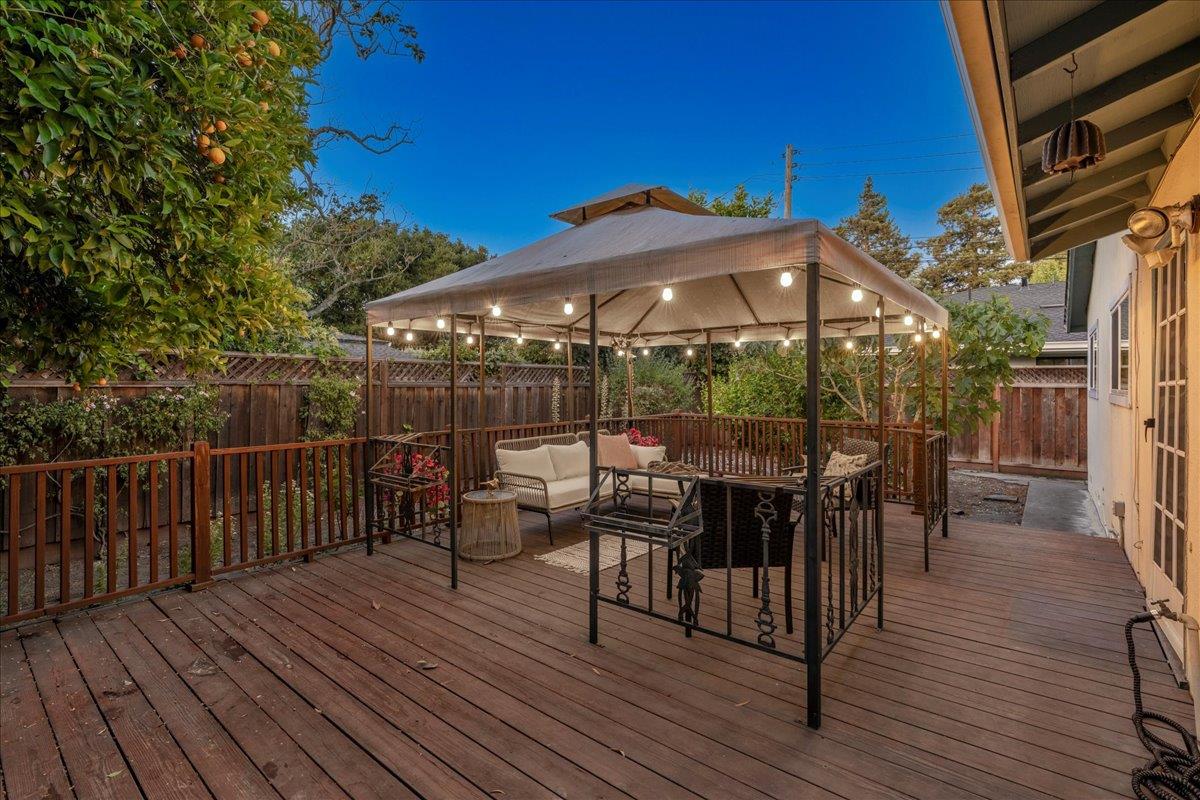 Detail Gallery Image 27 of 32 For 337 Roble Ave, Redwood City,  CA 94061 - 3 Beds | 1 Baths