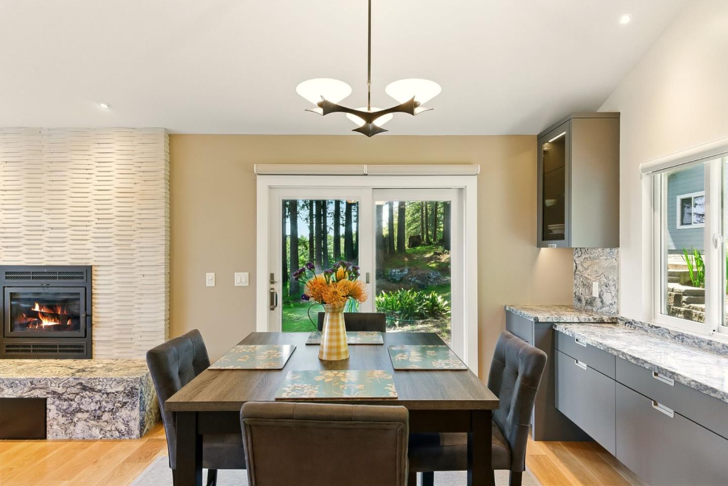 Detail Gallery Image 18 of 115 For 132 Pax Place Ct, Aptos,  CA 95003 - 3 Beds | 3 Baths