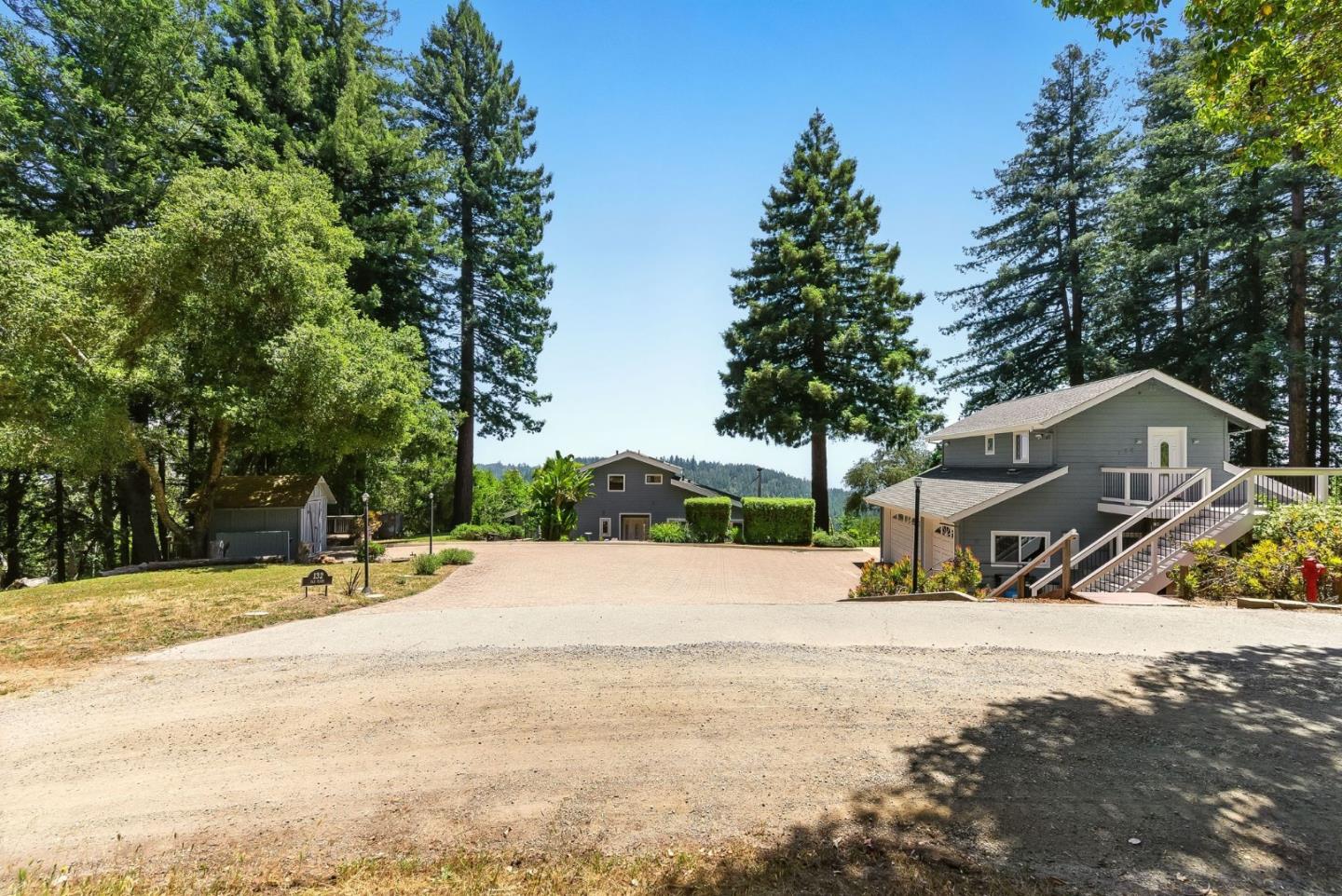 Detail Gallery Image 2 of 115 For 132 Pax Place Ct, Aptos,  CA 95003 - 3 Beds | 3 Baths