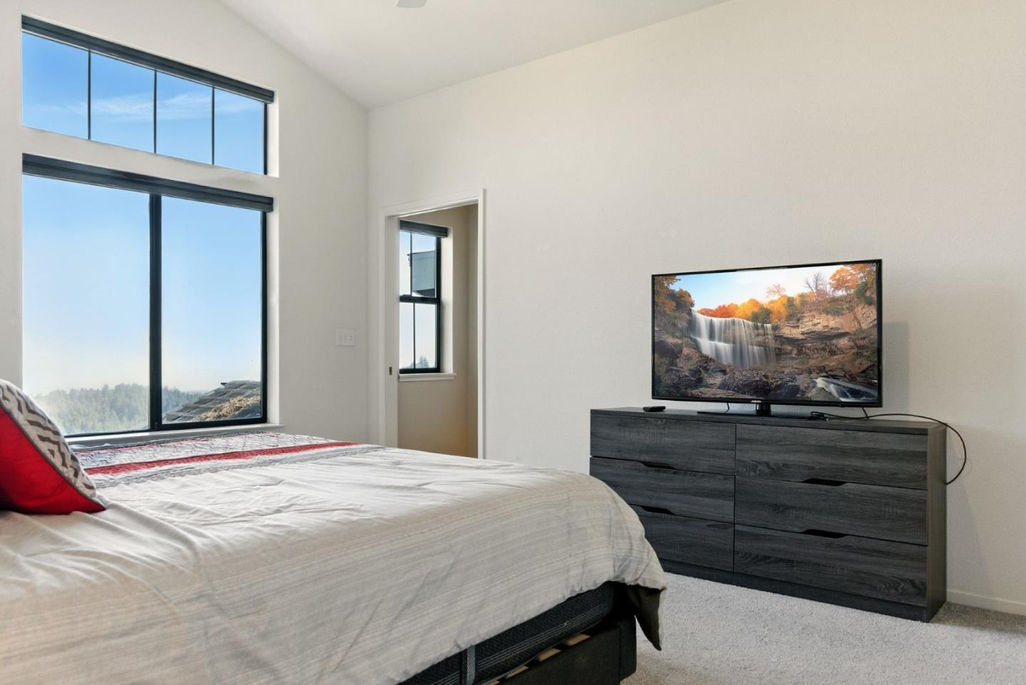 Detail Gallery Image 36 of 115 For 132 Pax Place Ct, Aptos,  CA 95003 - 3 Beds | 3 Baths