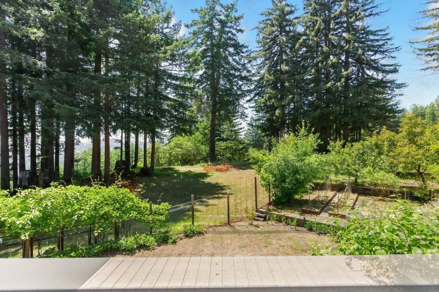 Detail Gallery Image 70 of 115 For 132 Pax Place Ct, Aptos,  CA 95003 - 3 Beds | 3 Baths