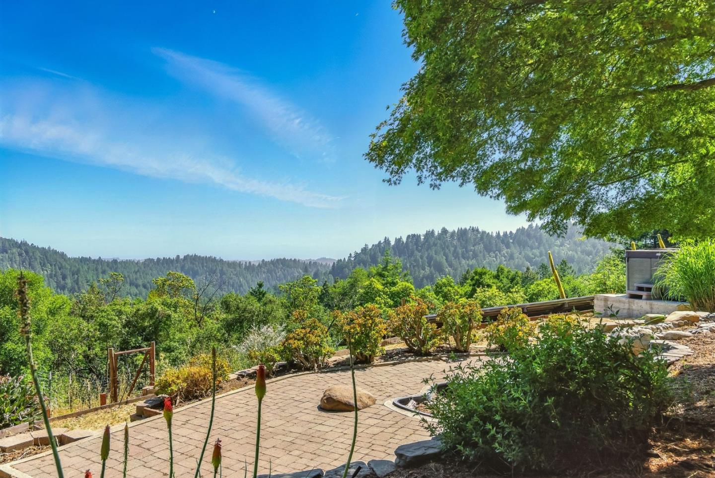 Detail Gallery Image 86 of 115 For 132 Pax Place Ct, Aptos,  CA 95003 - 3 Beds | 3 Baths