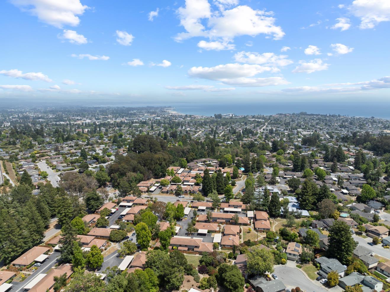 Detail Gallery Image 27 of 29 For 155 Peach Ter, Santa Cruz,  CA 95060 - 2 Beds | 1/1 Baths