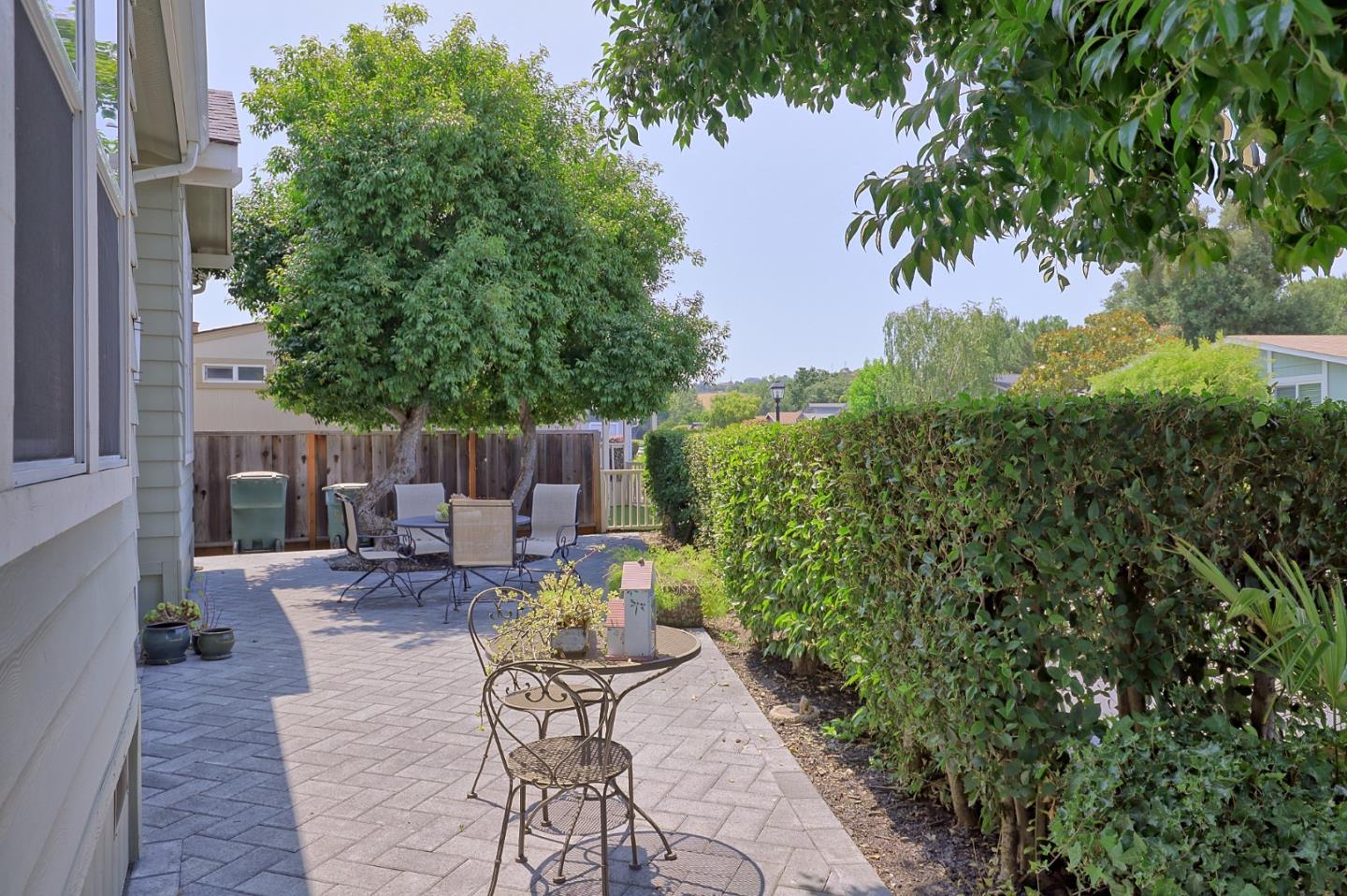 Detail Gallery Image 25 of 37 For 278 Summer Cir #278,  Morgan Hill,  CA 95037 - 3 Beds | 2 Baths