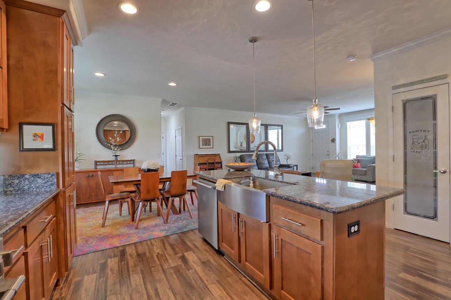 Detail Gallery Image 35 of 37 For 278 Summer Cir #278,  Morgan Hill,  CA 95037 - 3 Beds | 2 Baths