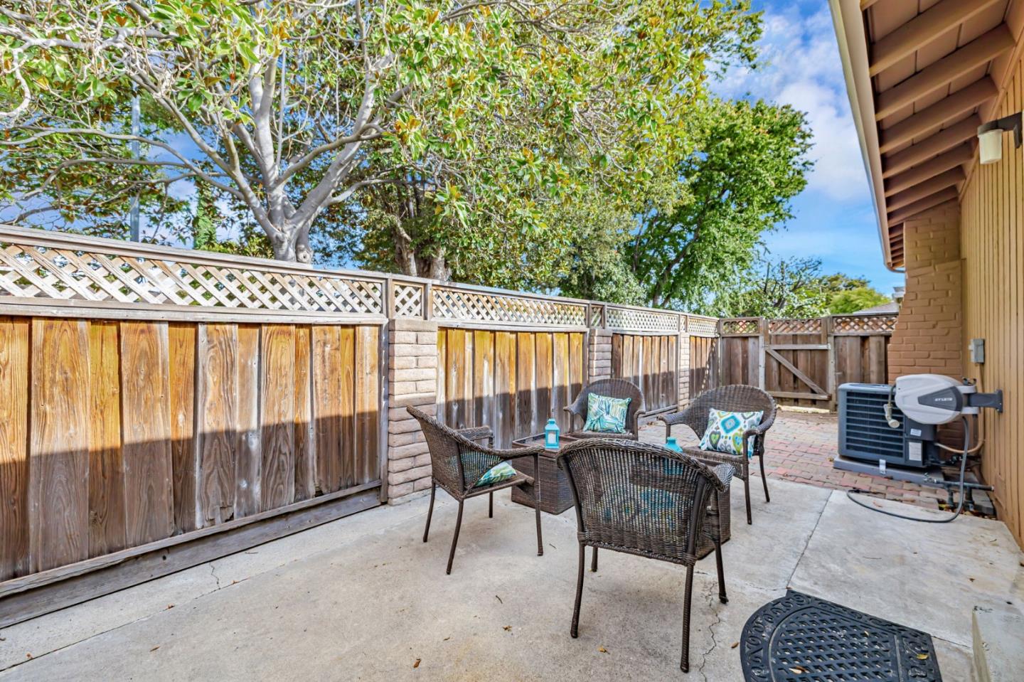 Detail Gallery Image 24 of 50 For 1329 Essex Way, San Jose,  CA 95117 - – Beds | – Baths