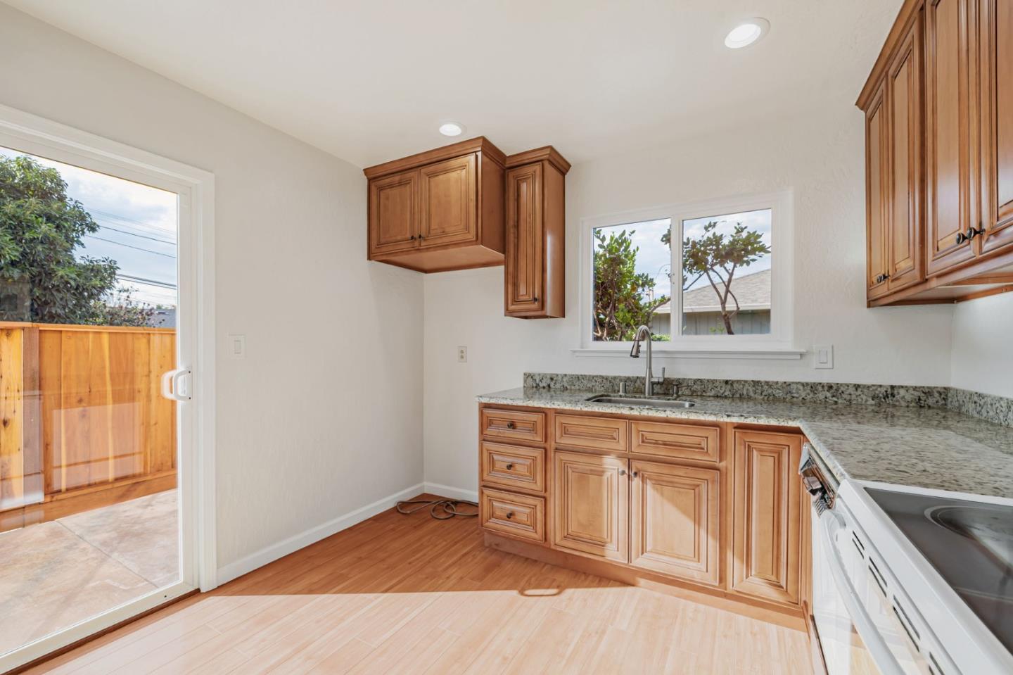 Detail Gallery Image 31 of 50 For 1329 Essex Way, San Jose,  CA 95117 - – Beds | – Baths